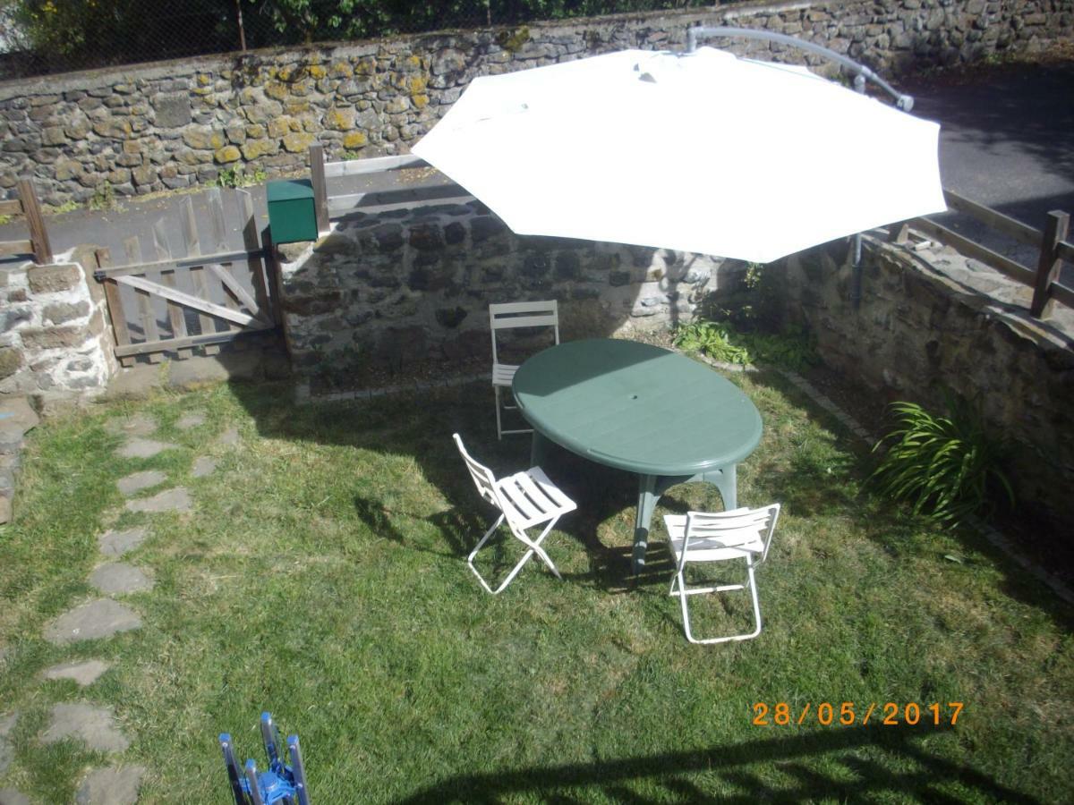 Maison Mouilhade Chaspuzac Exterior foto